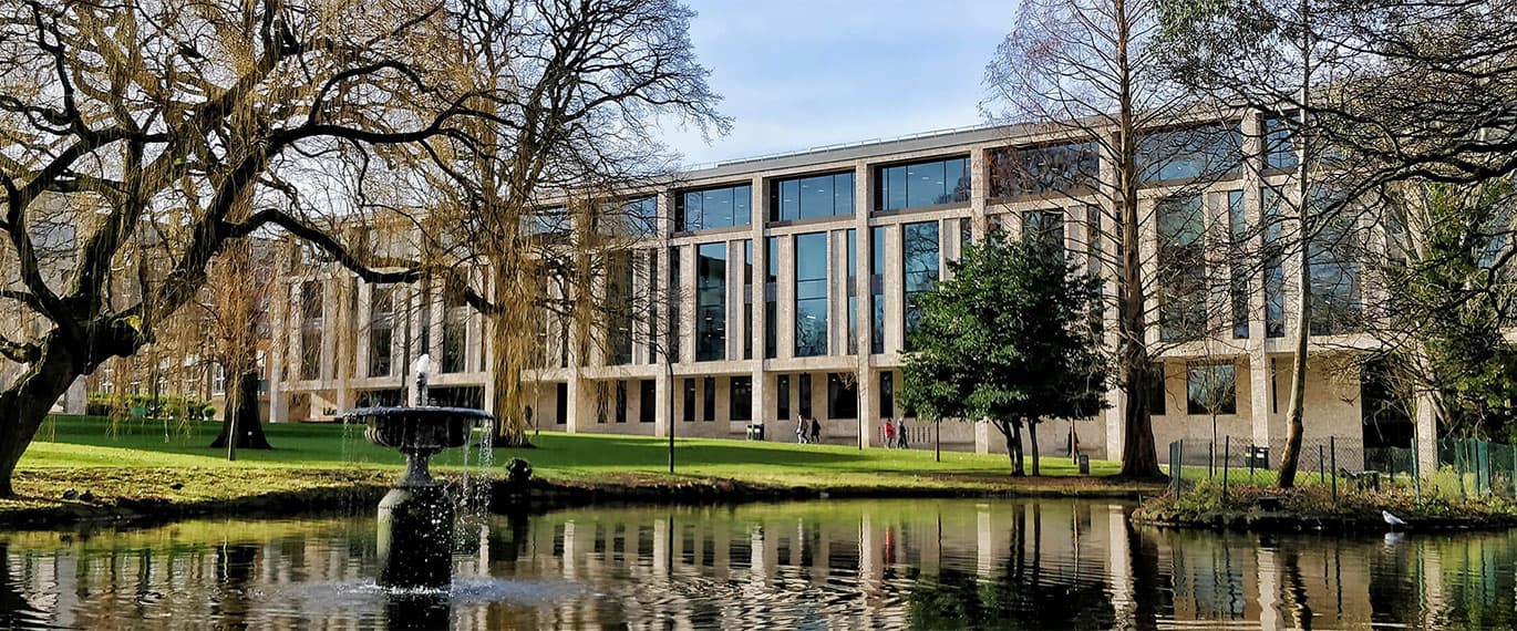 universityOfRoehampton.name image
